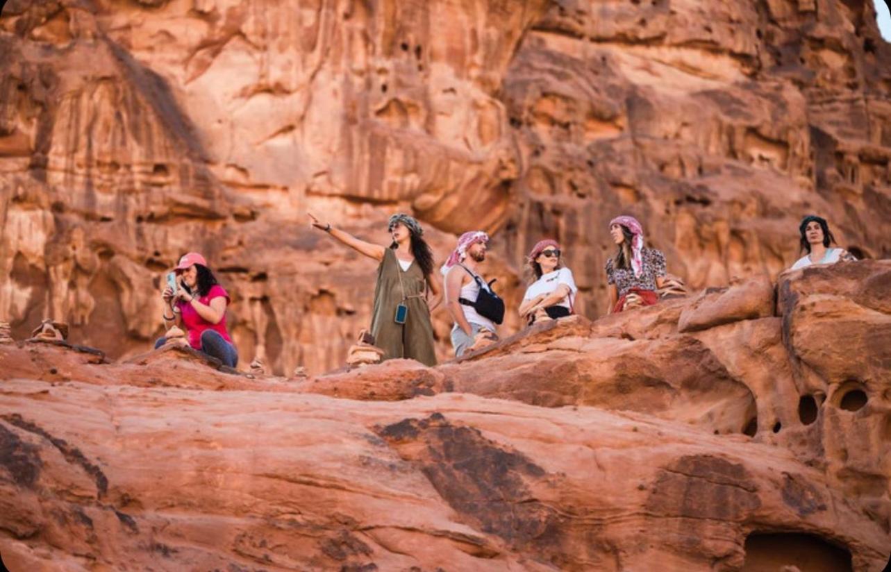 Wadi Rum Meteorite Camp Extérieur photo