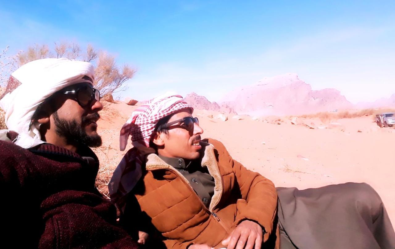 Wadi Rum Meteorite Camp Extérieur photo